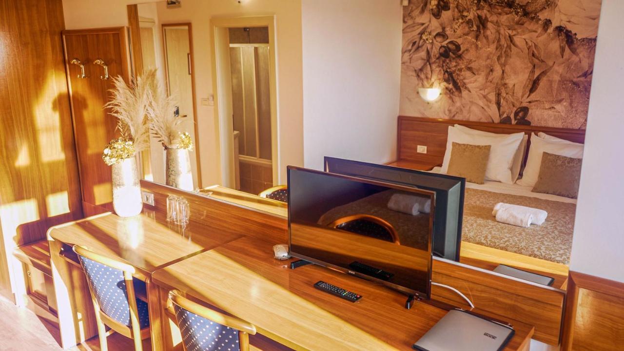 Hotel Villa Letan Fazana Luaran gambar